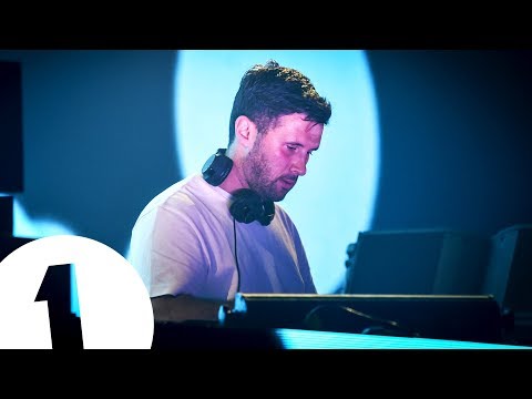 Danny Howard live from Hï for Radio 1 in Ibiza - UC-FQUIVQ-bZiefzBiQAa8Fw