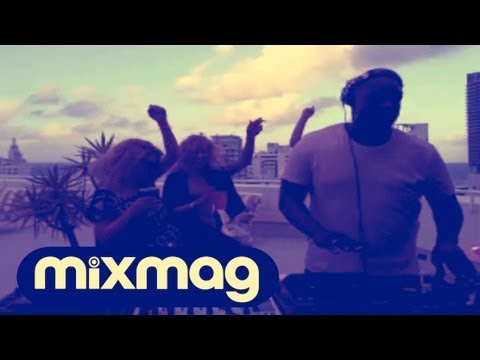 Kevin Saunderson on Location in Miami in the Mixmag DJ Lab - UCQdCIrTpkhEH5Z8KPsn7NvQ