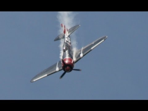 MOKI RADIAL 250cc P47 JUG+LAVOCHKIN LA-7 MICK & JOHN BMFA WINGS & WHEELS RC MODEL AIRCRAFT SHOW 2013 - UCMQ5IpqQ9PoRKKJI2HkUxEw