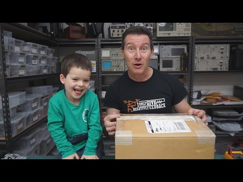 EEVblog #750 - Special Mailbag! - UC2DjFE7Xf11URZqWBigcVOQ