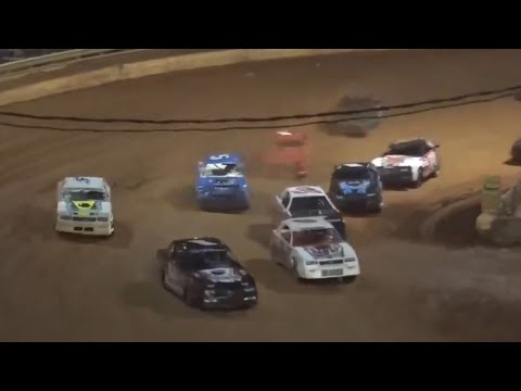 Stock V8 at Lavonia Speedway 11/16/2024 - dirt track racing video image