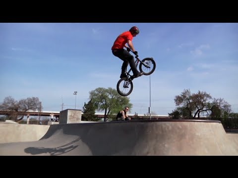 BMX park riding - Red Bull Ride and Seek ep. 4 - UCblfuW_4rakIf2h6aqANefA