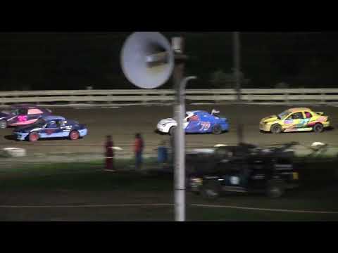 Hummingbird Speedway (9-10-22): Sunny 106 Four-Cylinder Feature - dirt track racing video image
