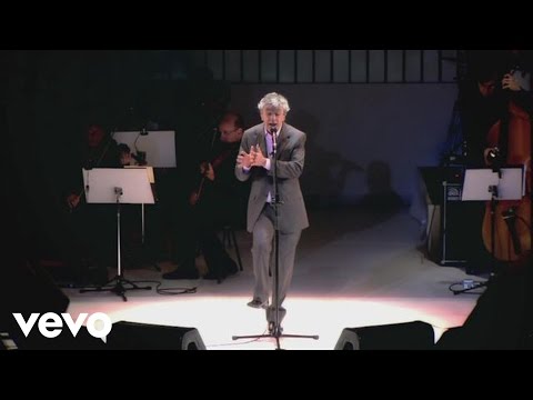 Caetano Veloso - Ela é Carioca (Ao vivo) - UCbEWK-hyGIoEVyH7ftg8-uA