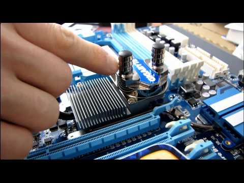 Gigabyte 890FXA-UD7 Phenom II X6 Crossfire Motherboard Unboxing & First Look Linus Tech Tips - UCXuqSBlHAE6Xw-yeJA0Tunw