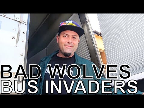 Bad Wolves - BUS INVADERS Ep. 1317 - UCybDimFZ3eoUQxSArdqCe9g