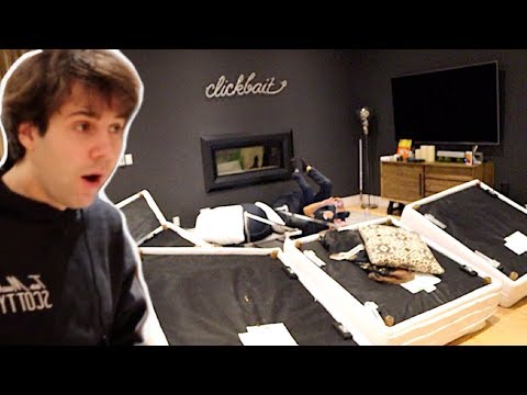 UPSIDE DOWN HOUSE PRANK ON DAVID!!