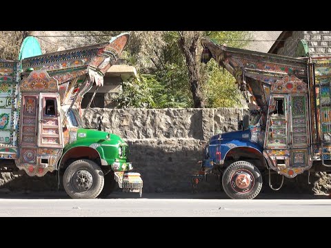 The Karakoram Highway - from China to Pakistan 