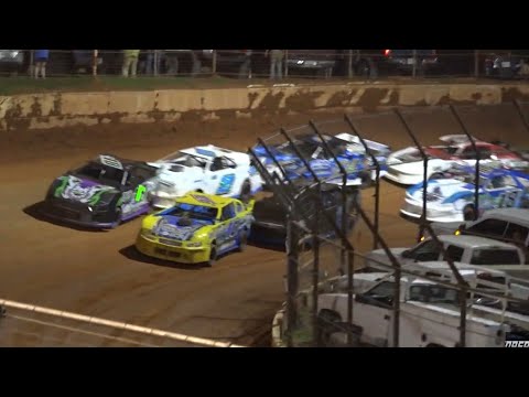 Stock 4b at Winder Barrow Speedway 6/21/2025 - dirt track racing video image