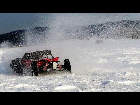 RC Car Axial Exo Terra Buggy  Snow Action Run - UClhTH8PrfR9ENhzIh4zxCYg