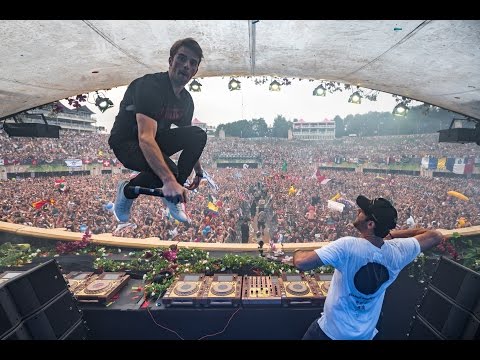 Tomorrowland Belgium 2016 | The Chainsmokers - UCsN8M73DMWa8SPp5o_0IAQQ