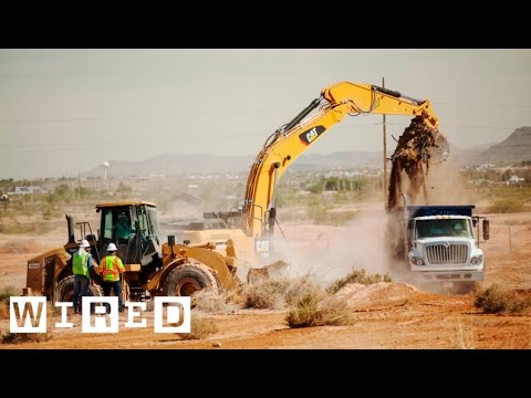 Teaser: Excavating the Atari E.T. Video Game Burial Site - Game|Life - WIRED - UCftwRNsjfRo08xYE31tkiyw