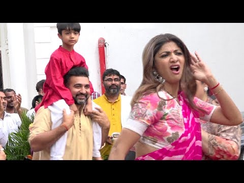 WATCH #Bollywood | SHILPA SHETTY Dances at GANAPATI Visarjan 2018 Full Video #India #Special