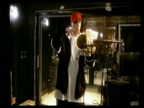 Eminem - Tupac ft. Eminem - Black and White