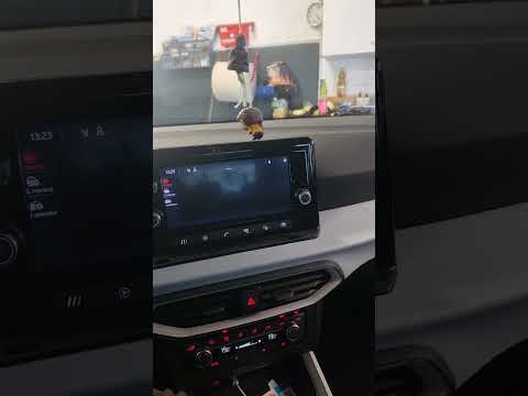 Wie setzt man die Reifendruckwarnleuchte der Seat Arona zurück?