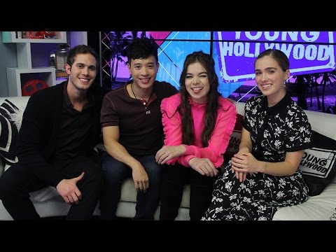 Hailee Steinfeld & EDGE OF SEVENTEEN Cast Talk First Crushes - UC93DEJOBeet3XXZlJy2uJuA