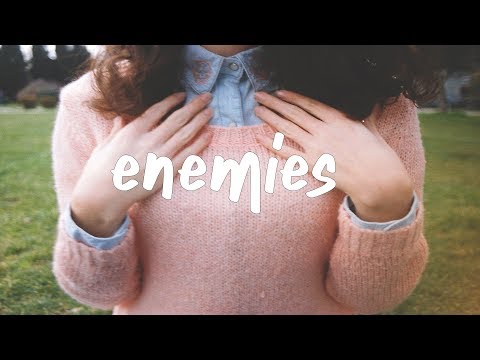 Lauv - Enemies (Lyric Video) - UCGY2E83PapX47mviakM_IpQ