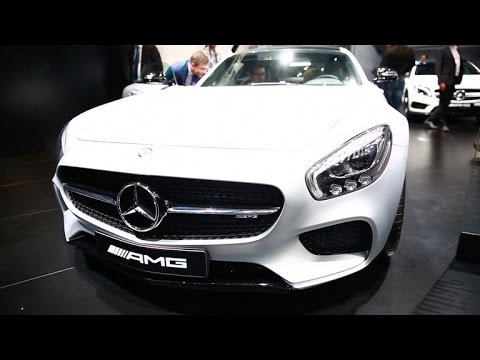 Car Tech - The 2016 Mercedes-AMG GT mixes a V-8 with twin-turbos for ultimate performance - UCOmcA3f_RrH6b9NmcNa4tdg