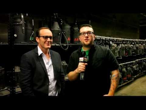 Clark Gregg Interview - New York Comic Con 2012 - UCvC4D8onUfXzvjTOM-dBfEA