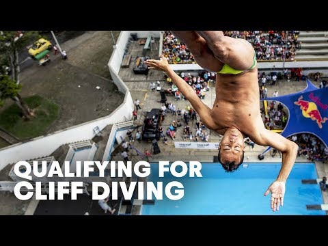 Qualifying for the Red Bull Cliff Diving World Series - UCblfuW_4rakIf2h6aqANefA