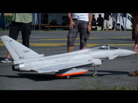 Agile performance R/C Scale Jet Eurofighter Typhoon with Canard and fuel Tanks Payerne Air Show 2015 - UCTLEcIaYJEbUEzQc3-ZvruQ