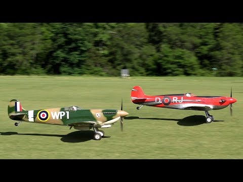 Two RC Spitfire 1/4 Scale At Joe Nall - UC1QF2Z_FyZTRpr9GSWRoxrA