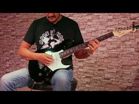 Yamaha Pacifica Standard Plus Electric Guitar Demo