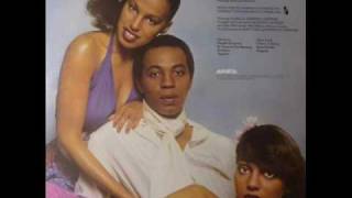 NORMAN CONNORS - BE THERE IN THE MORNING [1979].wmv
