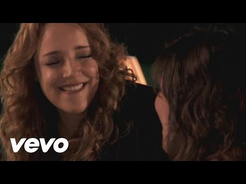 Ana Carolina - Resta ft. Chiara Civello - UCqvT-RKX1-NnJQcuPSwIInA