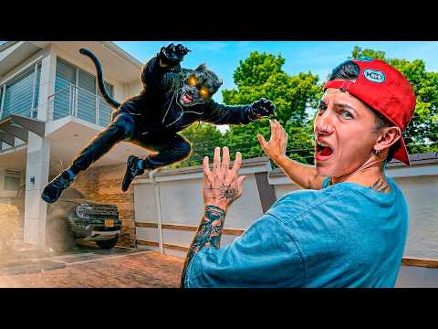 ¡APARECE un THERIAN REAL EN EL JARDÍN DE LA CASA!🐺