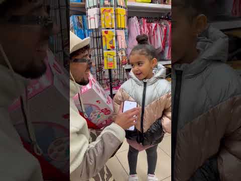 Je lui achète ce qu’elle veut ! 😂😂