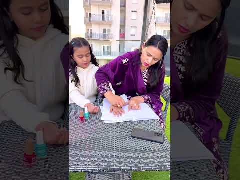 Amaira ko nail polish pasnd hai #amairagurjar #shorts
