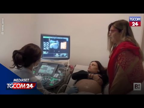 Romina Carrisi incinta, l'ecografia insieme a nonna Romina Power
