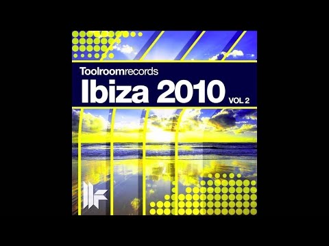 Paul Thomas, Sonny Wharton & Ant Brooks 'Revolution' (Original Club Mix) - UCpiZh3AGeTygzfmUgioOFFg