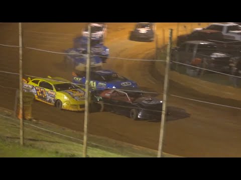 Great Finish Stock 4a at Winder Barrow Speedway August 27th 2022 - dirt track racing video image