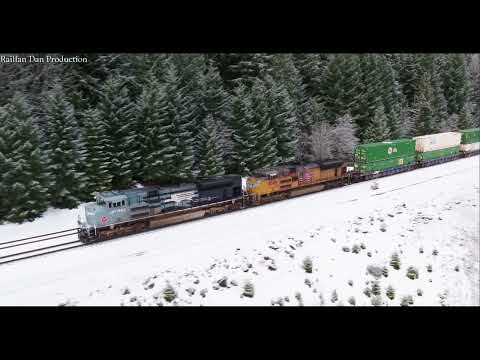 Door de sneeuw in Oregon (USA) | Through the snow in Oregon (USA)