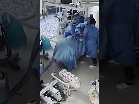 Hospital japonês divulga imagens  de uma cirurgia durante o terremoto que atingiu o país