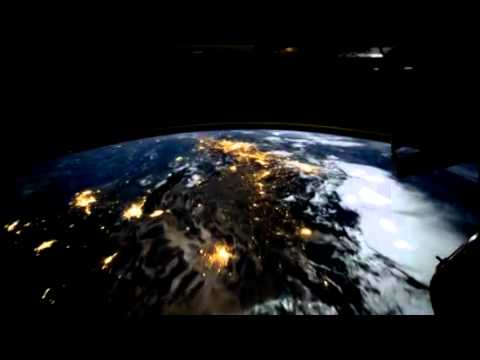 Over Earth: What Night-Flying the ISS Looks Like - UCVTomc35agH1SM6kCKzwW_g