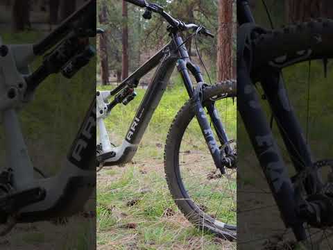 The 2025 eMTB Lite Shootout is here! First up, the Ari Nebo Peak #emtb #mtb #mtbreview