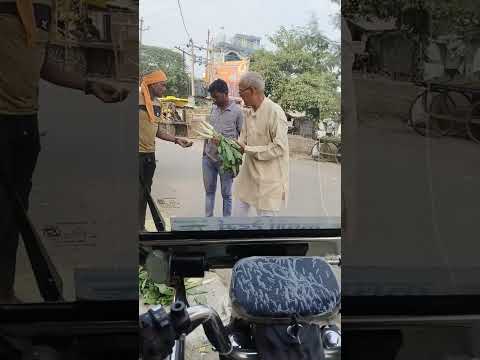 चौराहे पर सन्नाटा