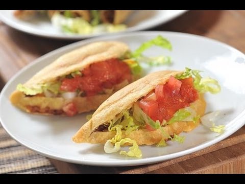 Quesadillas de papa con chorizo - Mexican quesadillas - Recetas de cocina mexicana - UCvg_5WAbGznrT5qMZjaXFGA