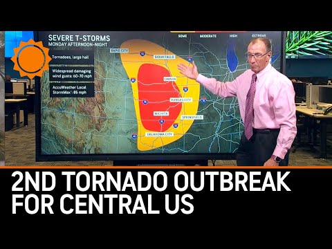 New Tornado Outbreak Threatens Storm-Ravaged Central US
