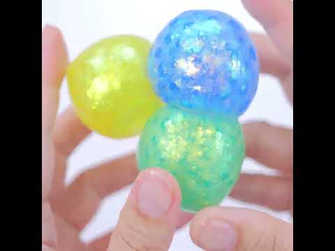 セリアの新作スクイーズがペタペタでとってもいいわぁ✨