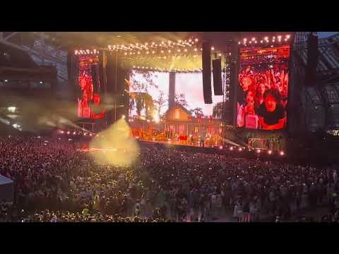 Lana Del Rey - Take Me Home, Country Roads - Live in Dublin (06/30/2025)