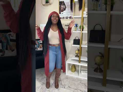 How cute is this fall hooded cardigan 😍 I love a nice effortless piece and this is just that!