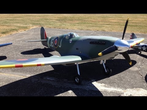 Giant Scale WWII Spitfire RC Plane Flying at Warbirds Over Whatcom - UCJ5YzMVKEcFBUk1llIAqK3A