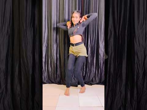 Bijli ke taar🥰😘🤪 #newsong #love #song #payaldancer #tonykakkar #tonykakarnewsong