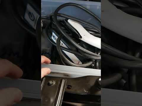 Nissan E-NV200 frunk idea for charge cable storage