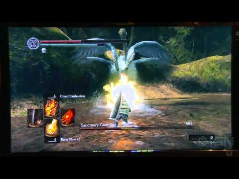 Dark Souls Gameplay - Sanctuary Guardian - E3 2012 - UCKy1dAqELo0zrOtPkf0eTMw
