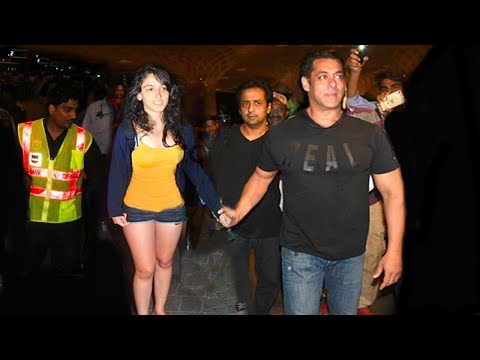 Video - Salman Khan Shows Unconditional LOVE & Support for Aamir Khan's Daughter Ira Khan At Foot ball Match